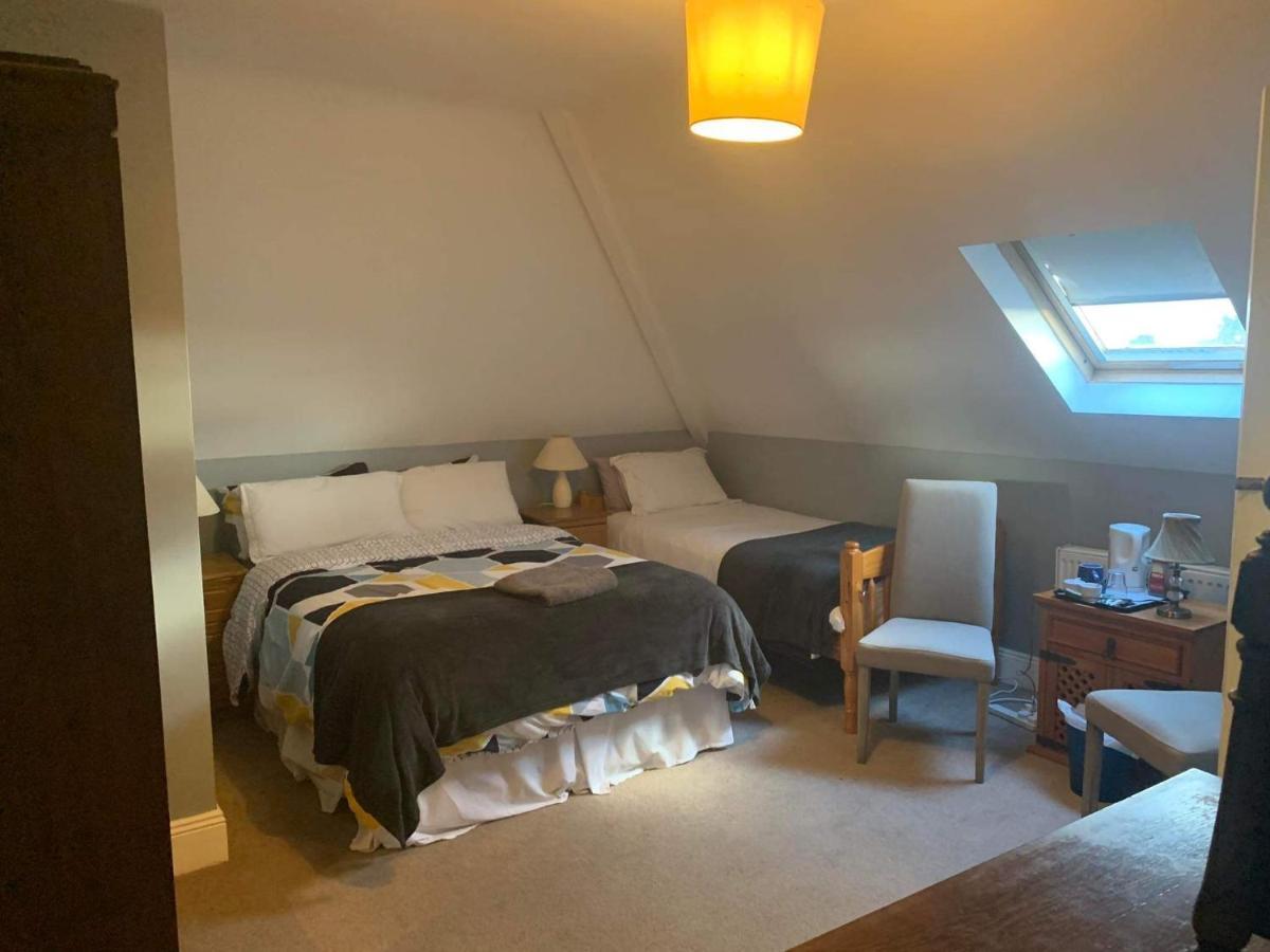 The Curragh Country House Accommodation Newbridge  Ngoại thất bức ảnh
